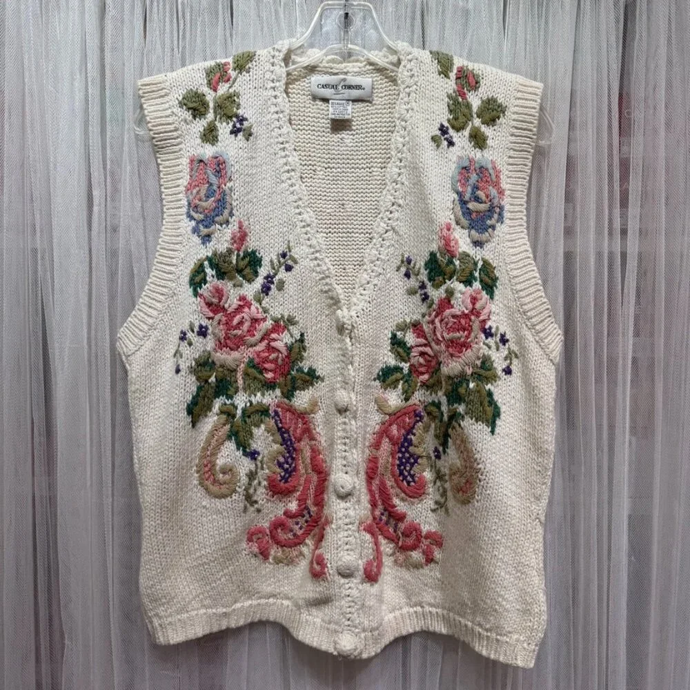 Vintage Casual Corner Women’s Floral Embroidered Knit Sweater Vest Size M - Picture 1 of 10